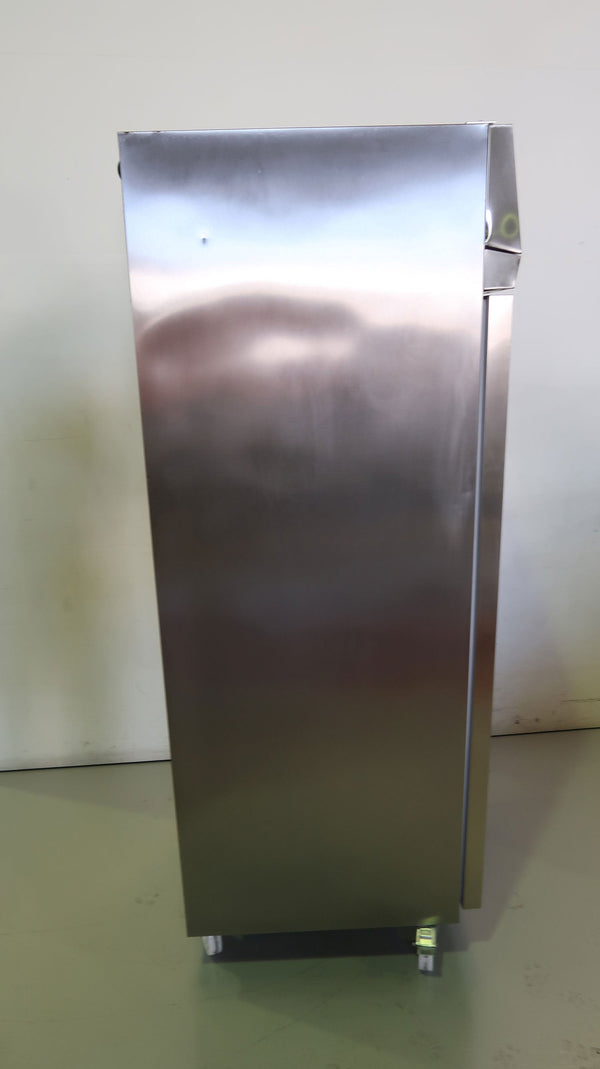 Sanden SPR-0687B Upright Fridge (4)