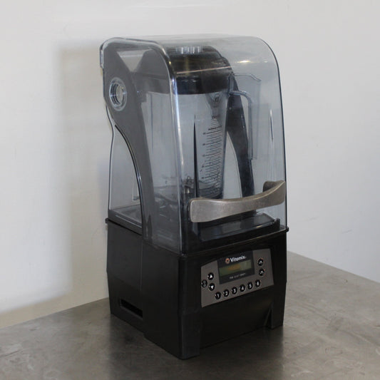 Vitamix THE QUIET ONE Blender (2)