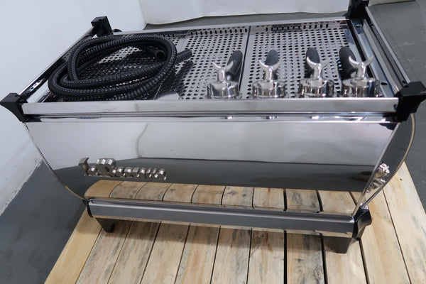 La Marzocco GB5 3AV Coffee Machine (3)