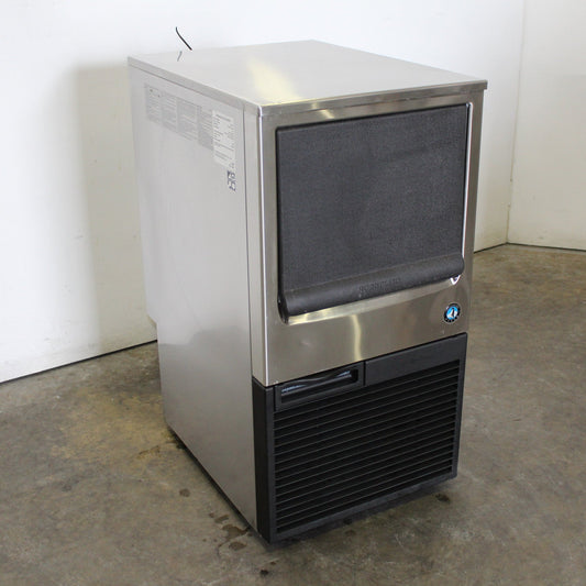Hoshizaki KM-30A Ice Machine (2)