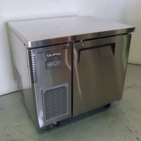 Skipio SGR9-1 Undercounter Fridge (2)