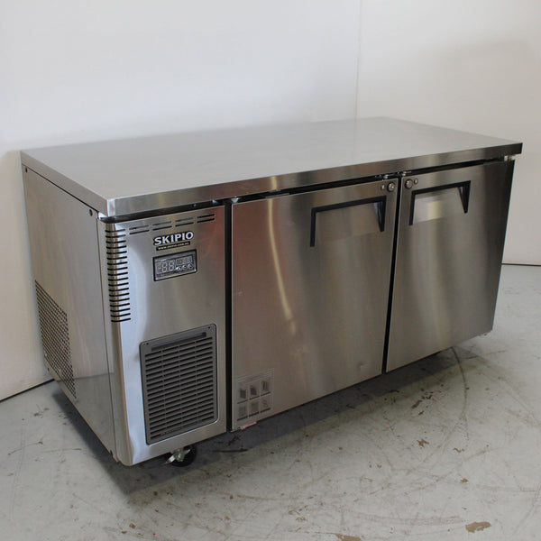 Skipio SUR15-2 Undercounter Fridge (2)