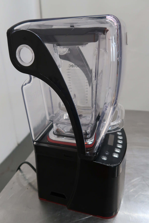Blendtec STEALTH 885 Blender (4)