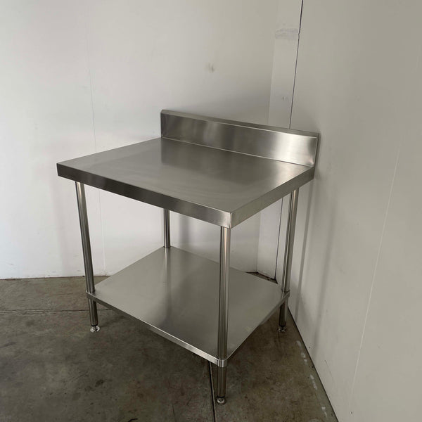 Simply Stainless Bench With Splashback (3)