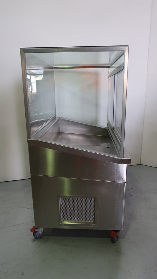 Custom Refrigerated Seafood Display (4)