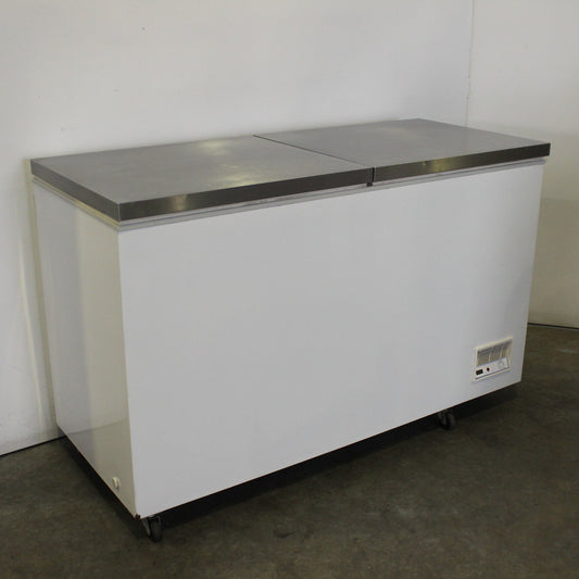 FED BD598F Chest Freezer (2)