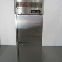 Saltas EUS2738 Upright Freezer (2)