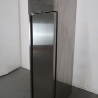 Shamrock AGN350TN Upright Fridge (2)