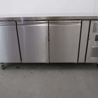 Polar G597-A Undercounter Fridge (2)