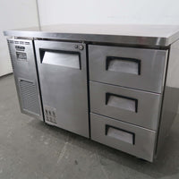 Skipio SUF12-3D-3 Undercounter Chiller (2)