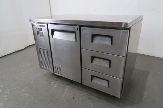 Skipio SUF12-3D-3 Undercounter Chiller (2)