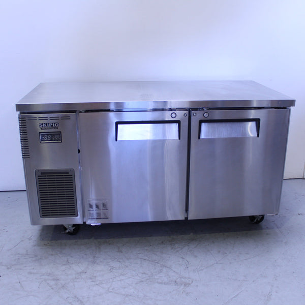 Skipio SUR15-2 Undercounter Fridge (3)