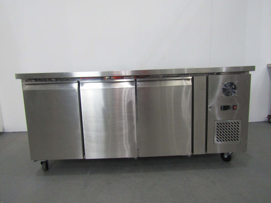 Fed GN3100TN Undercounter Fridge (2)