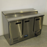 Polar G605-A Sandwich Prep Bench (2)