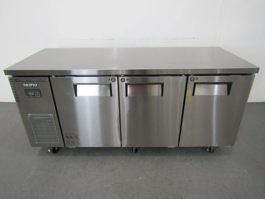 Skipio SUF18-3 Undercounter Freezer (2)