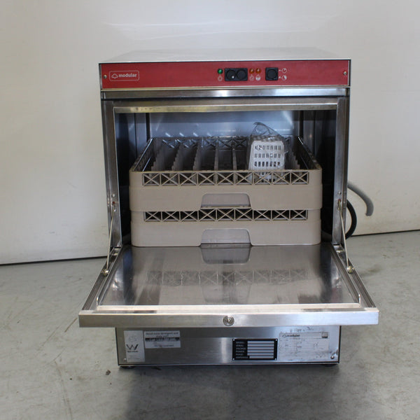 Modular DW50 Undercounter Dishwasher (4)