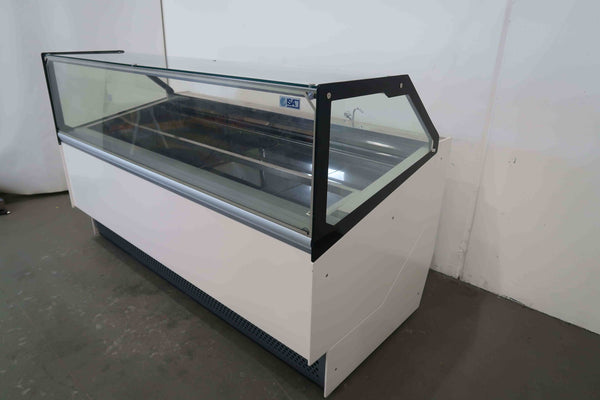 I.S.A Millenium ST24 - Gelato Display (3)