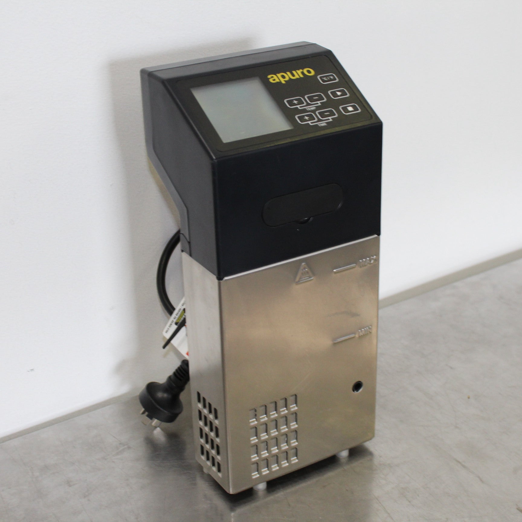 Apuro DM868-A-5 Portable Sous Vide (2)