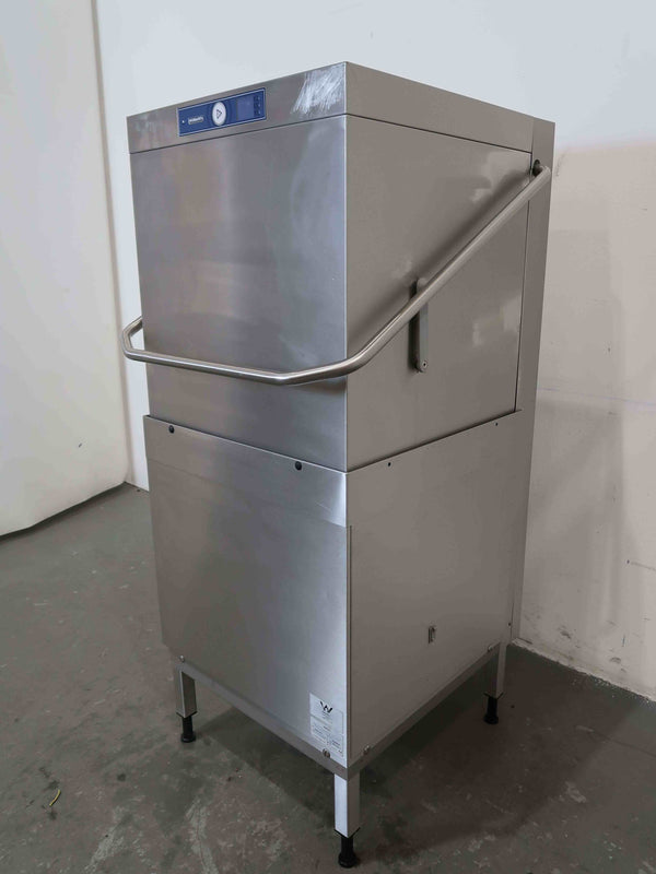 Hobart AM900-90A Pass Through Dishwasher (4)
