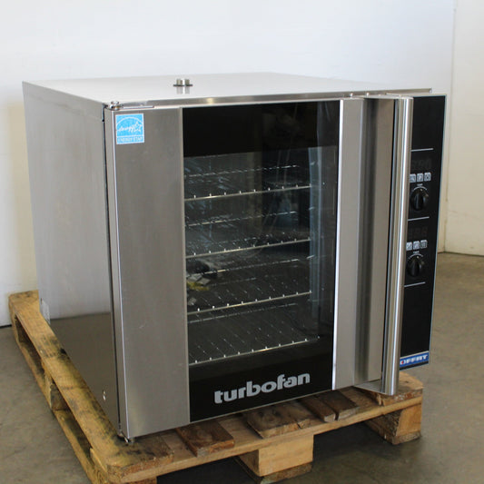 Turbofan E32D4 4 Tray Combi Oven (2)