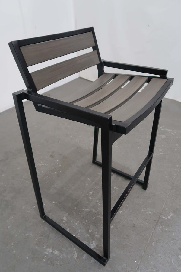 10 x Bar Stools (4)