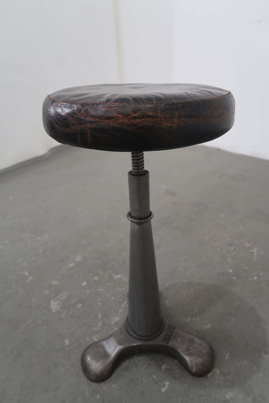 Singer Stool x 18 (2)