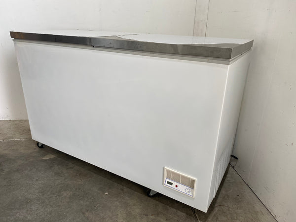 FED BD598F Chest Freezer (4)