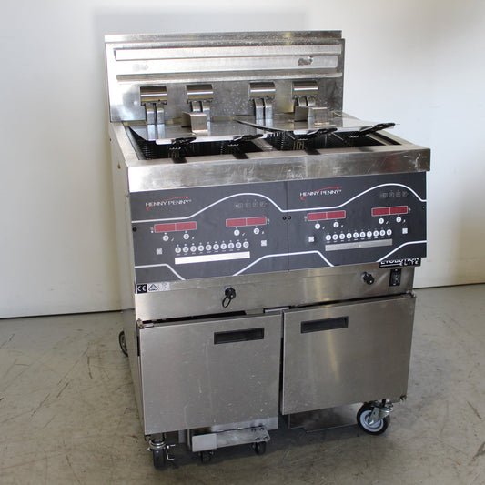 Henny Penny EEE-142 Double Pan Fryer (2)