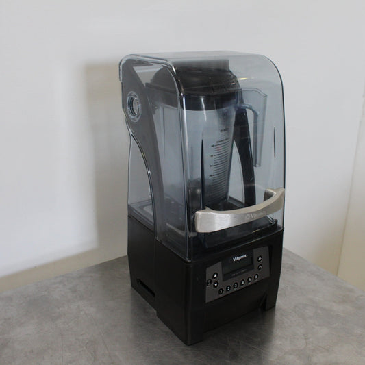 Vitamix THE QUIET ONE Blender (2)