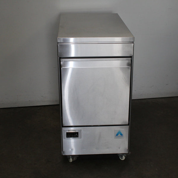 Adande VCCR2 Undercounter Fridge/Freezer (3)