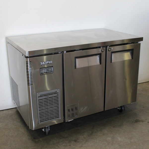 Skipio SUF12-2 Undercounter Freezer (2)