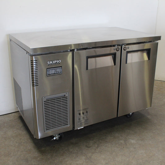 Skipio SUF12-2 Undercounter Freezer (2)
