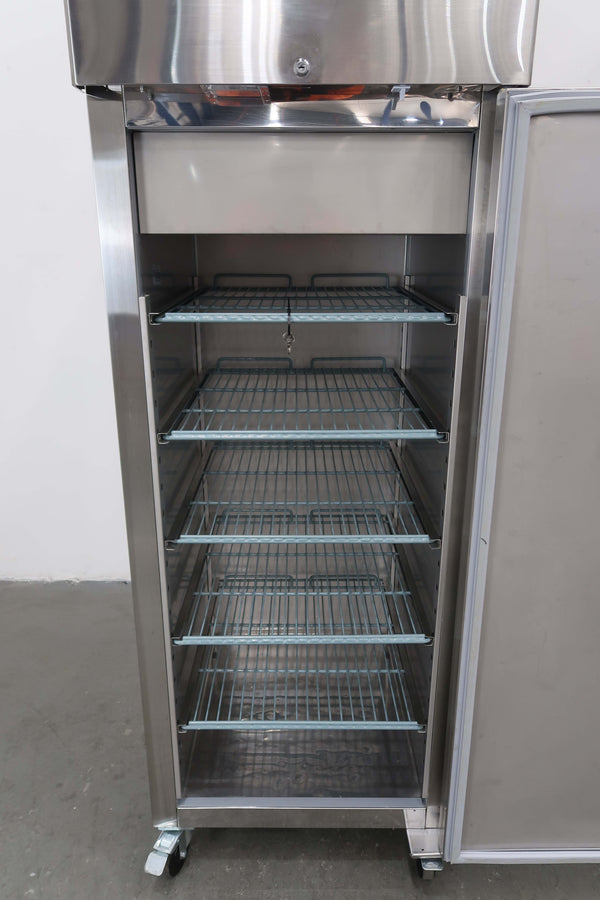 AG Equipment GN600BTV Upright Freezer (5)