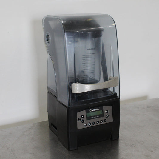 Vitamix THE QUIET ONE Blender (2)