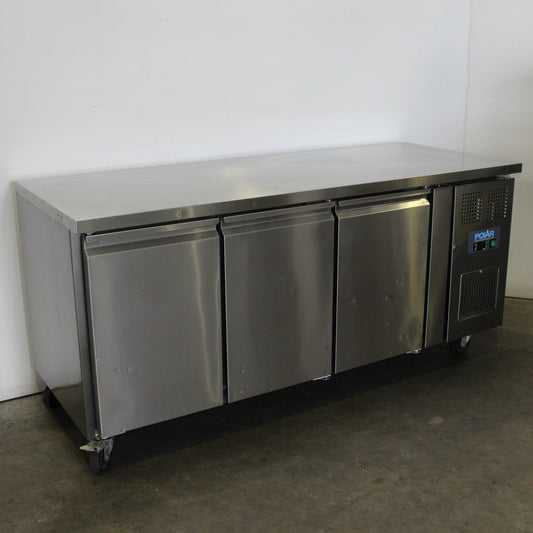 Polar G597-A Undercounter Fridge (2)