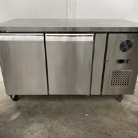 FED GN2100BT Undercounter Freezer (2)