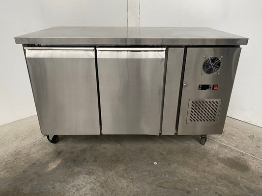 FED GN2100BT Undercounter Freezer (2)