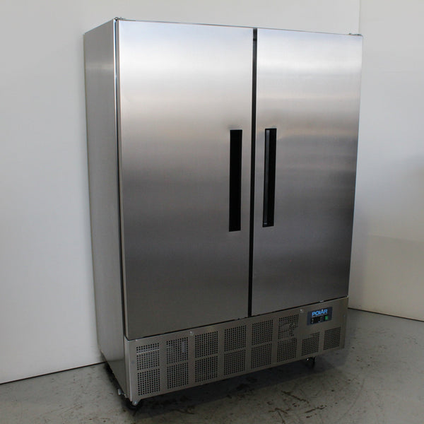 Polar GD879-A Upright Freezer (2)