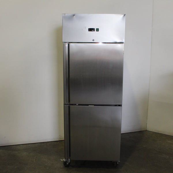 Thermaster GN650BTM Upright Freezer (3)