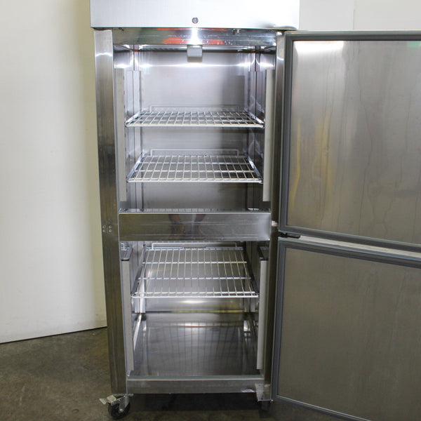 Thermaster GN650BTM Upright Freezer (4)