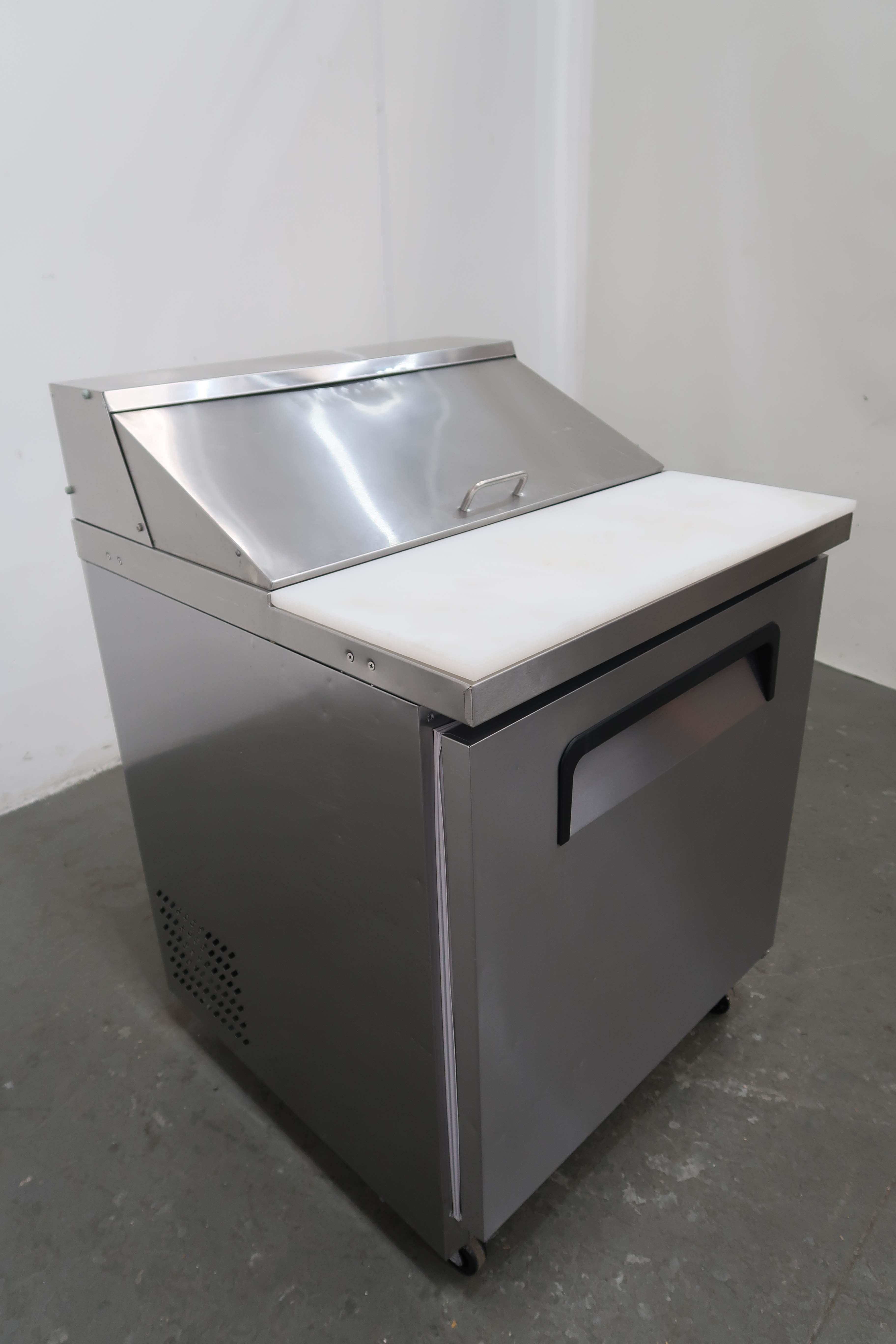 FED TSSU29 Pizza Prep Bench (4)