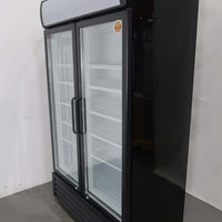 Crusader CCE1130 Upright Fridge (2)