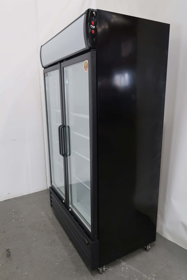 Crusader CCE1130 Upright Fridge (2)