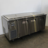 Skipio SSR18-3 Sandwich Prep Bench (2)