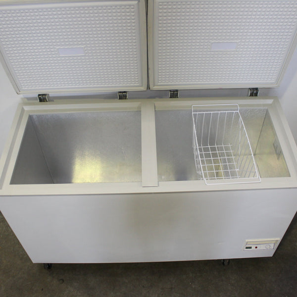 FED BD466F Chest Freezer (4)