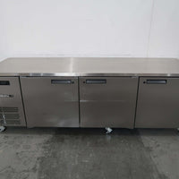 Williams EMERALD 3 Door U/Counter Fridge (2)