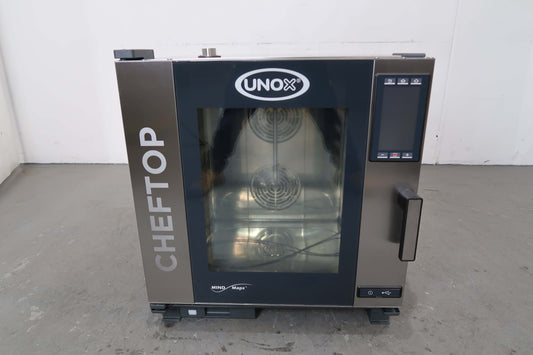 Unox XEVC-0711-EPR 7 Tray Combi Oven (2)