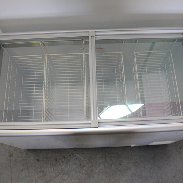 ICS Pacific IG4 Chest Freezer (4)