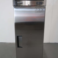 Skipio SRT25-1 1 Door Upright Fridge (2)