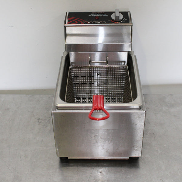 Woodson W.FRS80 Countertop Fryer (3)